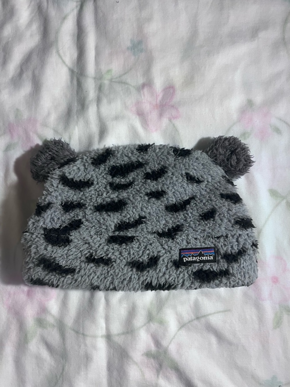 Patagonia Kids Gray and Black Fuzzy Beanie Hat with Ear Poms